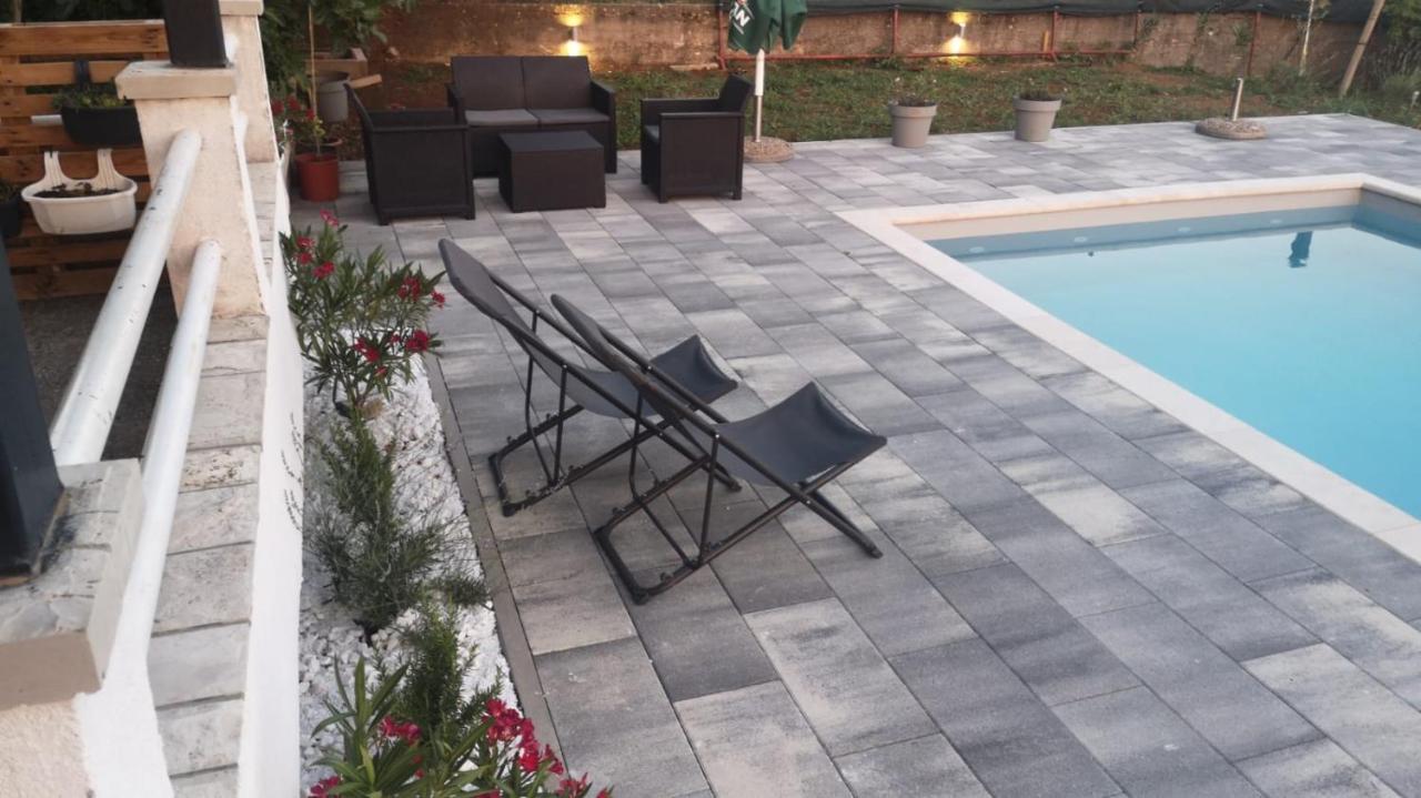 Kuca Za Odmor Planinic Villa Krehin Dvor Luaran gambar
